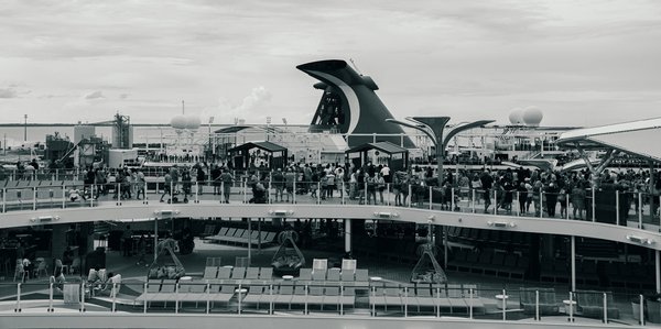 Développer ses compétences en navigation pendant une croisière en voilier